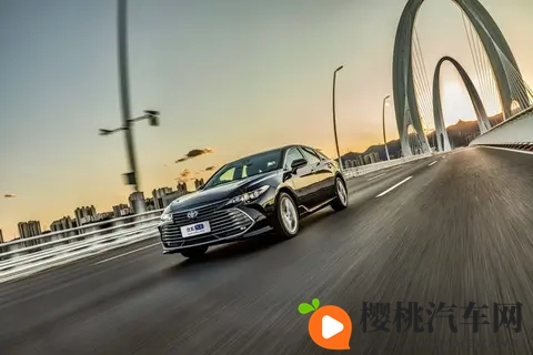 上汽与比亚迪上演2025巅峰对决！10月销量超454万辆！-2