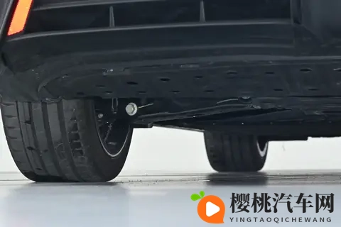 26款深蓝L06,地平线芯片+激光雷达,续航670公里,轴距2米9-3