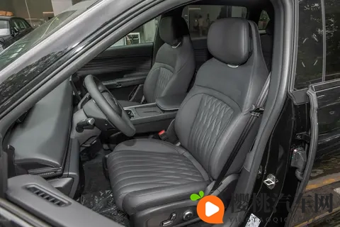 2025 款星纪元 ET 纯电版 Ultra 四驱城区辅助驾驶,实力均衡之选-2