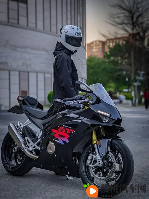 从工程师到品牌IP,张雪机车逆袭成国产摩托新变量-2