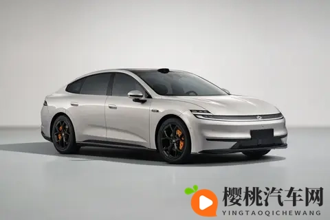 中大型新能源轿车市场卷翻天!长安启源A06起售价1099万元-3