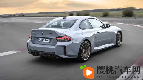 黄色应用免费下载:汽车迷必备:免费资源大放送,汽车资讯一手掌握-3