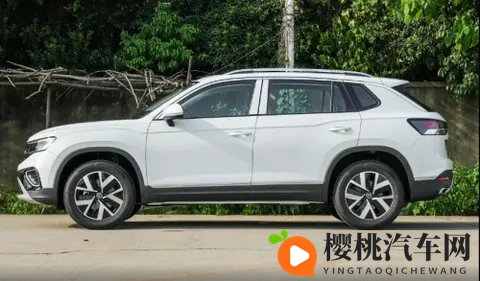 福特领睿燃油版宽适大空间对比大众探岳,谁是全家出行优选?-2