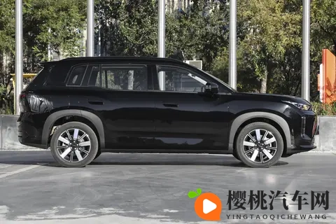 12 万开出 20 万质感！埃安 i60 增程版：亏电 54L 还静音-2