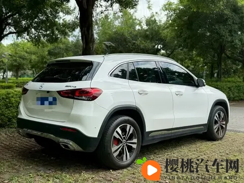 12万多拿下白色奔驰GLA，2020年上牌，圆你奔驰梦？-2
