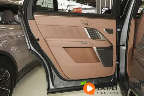 新手试驾，乐道L90 2025款六座版Pro：这体验，绝了！-2