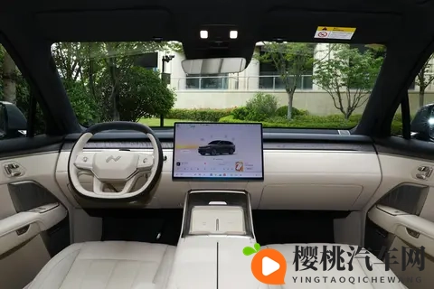 乐道 L90 家庭纯电 SUV 体验：大空间、低能耗，全家出行超靠谱​-2