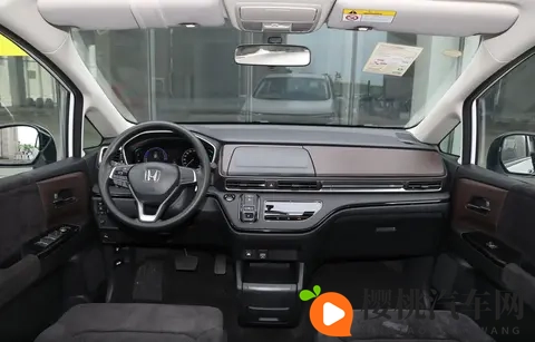 2358万元起,奥德赛全系搭载20L油混动力,潜在用户该怎么选?-3