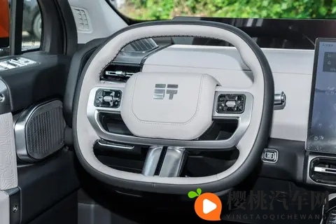 纵横G700全球上市,3299万起售,20T爆904匹马力,续航1400km-3