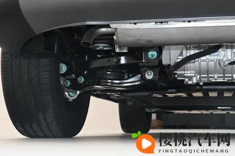 方程豹钛7:定位家庭出行“空间魔术师”,续航可达1300km-1