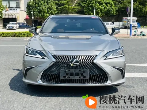 15万多拿下雷克萨斯ES,宜商宜家,这才是低调之选?-1