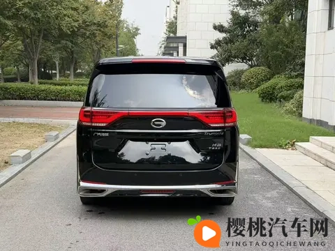 12万多拿下陆地头等舱,2021款一手传祺M8-1