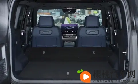 首月销量破2万！方程豹钛7以硬派设计与科技配置赢得市场-1