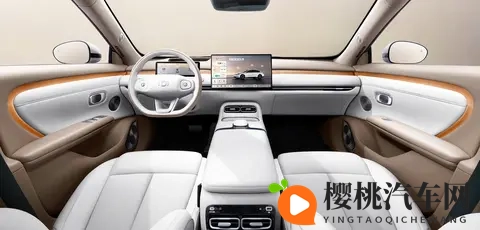 1秒1公里_后排带按摩!试完长安启源A06,我发现了「反向虚标」-1