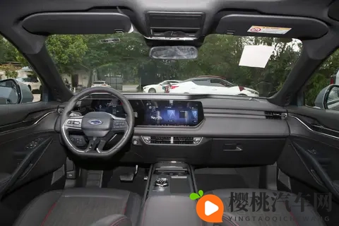 动力、空间、油耗、配置都在线，15万预算选合资B级车看这款-3