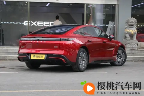 星途放大招!置换补贴1万元,配雪豹四驱,2025款星纪元ES香吗?-3