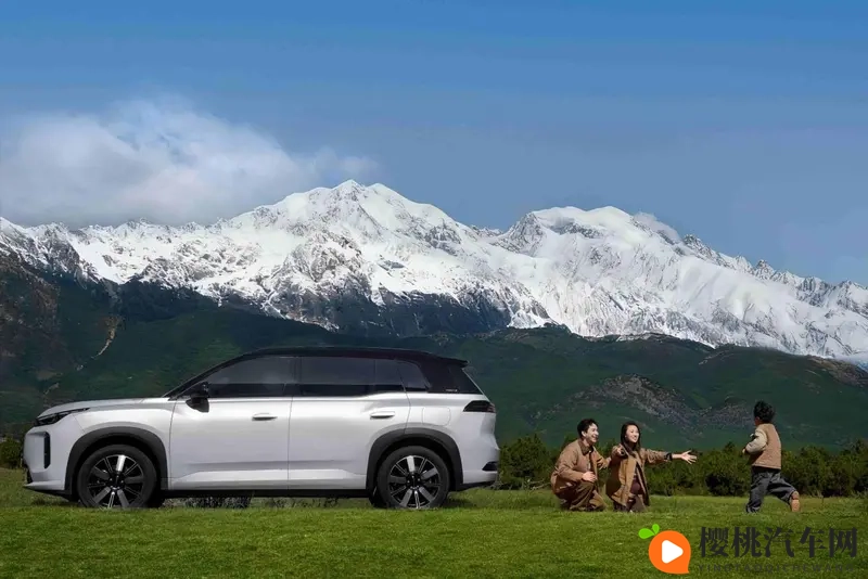 埃安i60售1048万起,打响10万级增程SUV普及战-1