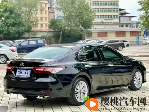 开了5年，八万公里，家用代步好选择——二手丰田凯美瑞-1