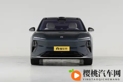 行政旗舰新选择：蔚来 ET9 如何兼顾商务与操控？3 款配置详解帮你选-3
