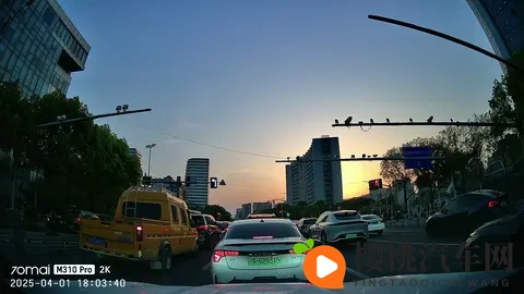 不漏录+小巧安装!2025年高性价比记录仪盘点,新车必备不踩坑-1