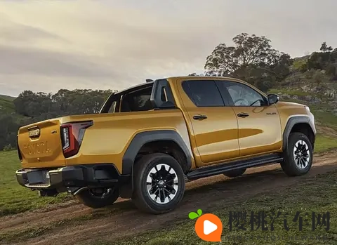 丰田反击Hilux并非大改款言论:这样的设计很好、为了耐用而设计-2