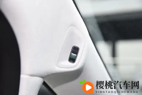 预售35万起&综合续航里程1602km 小鹏X9增程版实车到店-1