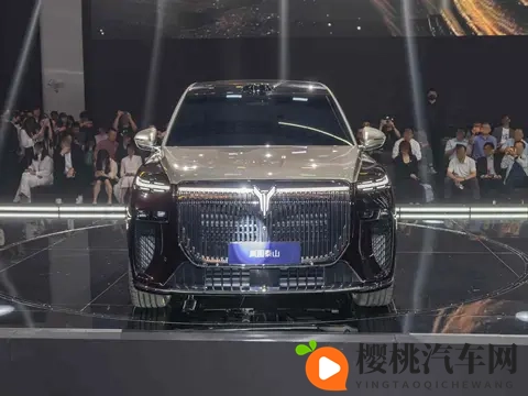 岚图泰山来了，华为系统上车，中产家庭要换车了-1