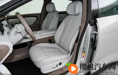 看过长安启源A06,才明白高级感不必昂贵,舒适感触手可及-2