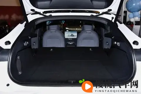 长安启源A06将于11月9日上市！空间大、配置高，适合家用-2