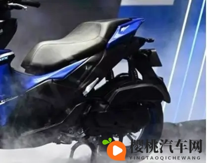 雅马哈新款Aerox双版本炸场 159w起 外观更战斗+配置大升级-1