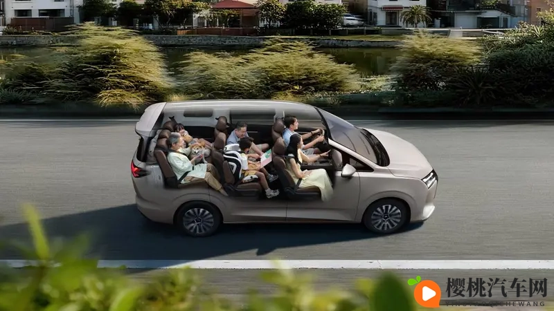 三种动力加持，五菱星光730仅73万元起！-1