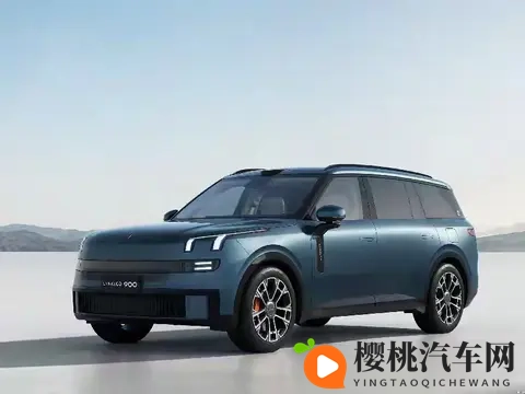 女人露  给男人桶游戏：性感女神助力，男子畅玩激情游戏-3