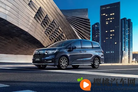 混动油耗 588L！奥德赛 5 款配置解析，4 万差价换电动侧滑门值吗？-3