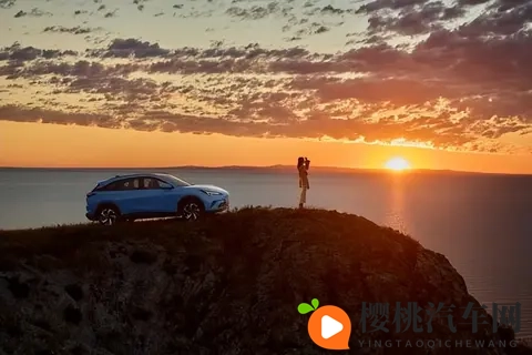 高速上的“老司机”？体验T5的自动变道超车！-2