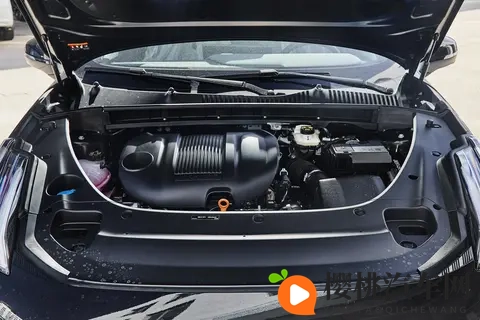 优惠18万，标配6气囊+Lynk Flyme车机，试驾领克03-1