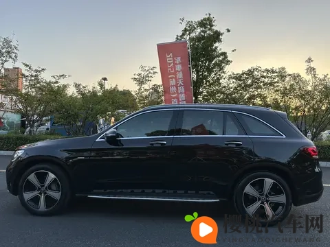 27万多拿下22年奔驰GLC,体验豪华SUV的驾驭感!-2