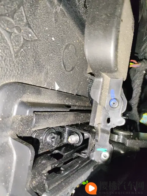 23款奔驰GLC七座版,8万公里,宜商宜家,296万拿下!-3