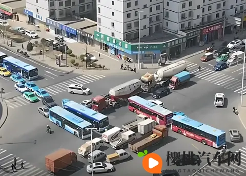 绿灯不走、故意堵车是违法行为,“闯绿灯”同样属于交通违法-2