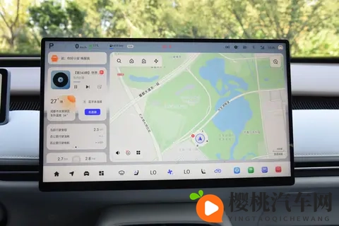 【网通社快报】智界R7湿滑路面AEB测试唯一成功 华为智驾系统表现亮眼-1