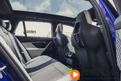 插电混动高性能旅行车,2025款宝马M5旅行版实车图曝光-1