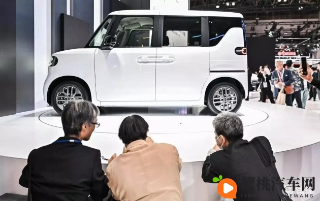 男男双龙调教后菊爆了:双龙车型调教升级,驾驶体验惊艳非凡-1