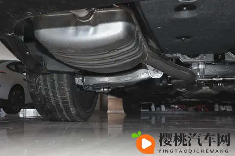 如何选 2025 款红旗 H9?结合外观、动力与场景的实用参考-3