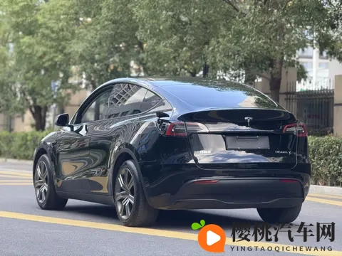 16万多拿下准新Model Y,体验未来科技,告别里程焦虑!-2