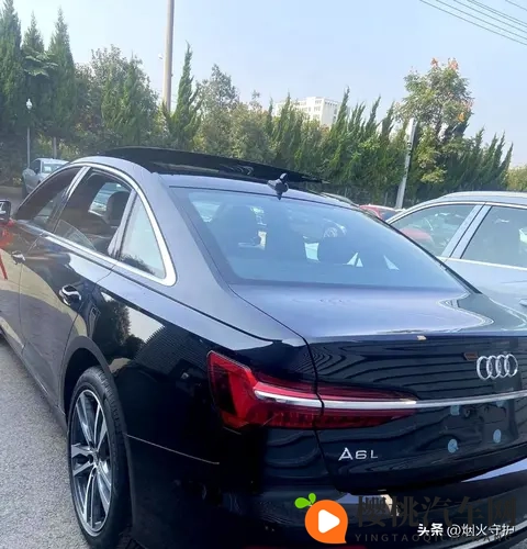 奥迪A6L暴跌14万！销售人员递来车钥匙时，我们都惊呆了-3