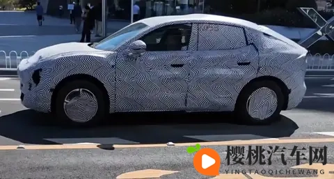 小鹏MONA SUV谍照曝光，采用轿跑造型-1
