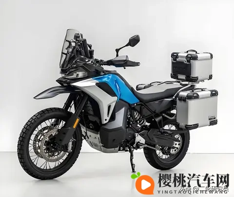 工信部新批次炸场！春风CF900横空出世，800MT车主看完该不该等？-1