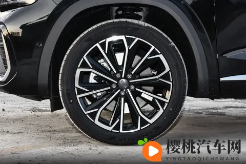 试驾吉利星越L全新东方曜：标配20T+8AT，累计销量超85万台！-1