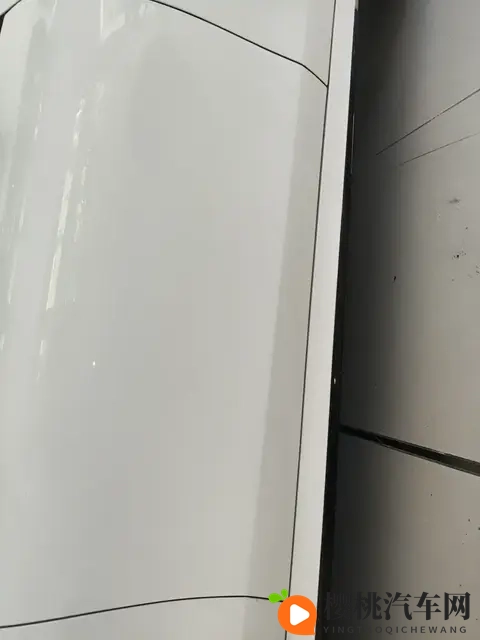 28万多拿下行政级座驾,一手奔驰E级享受豪华体验-2