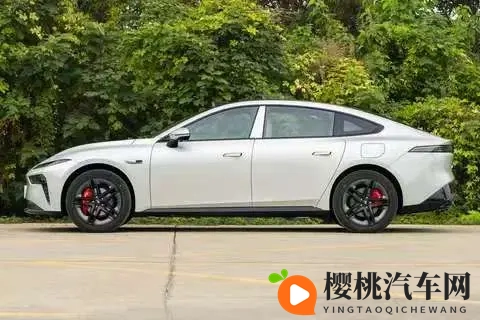 15万买新能源车,东风这款车的“+”号到底加了啥?看完心里有数-1