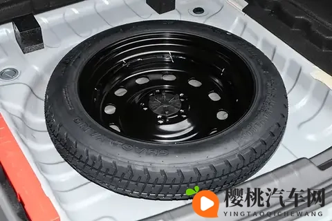 8155 芯片、家用空间,这台车能成为长线选手吗?-2